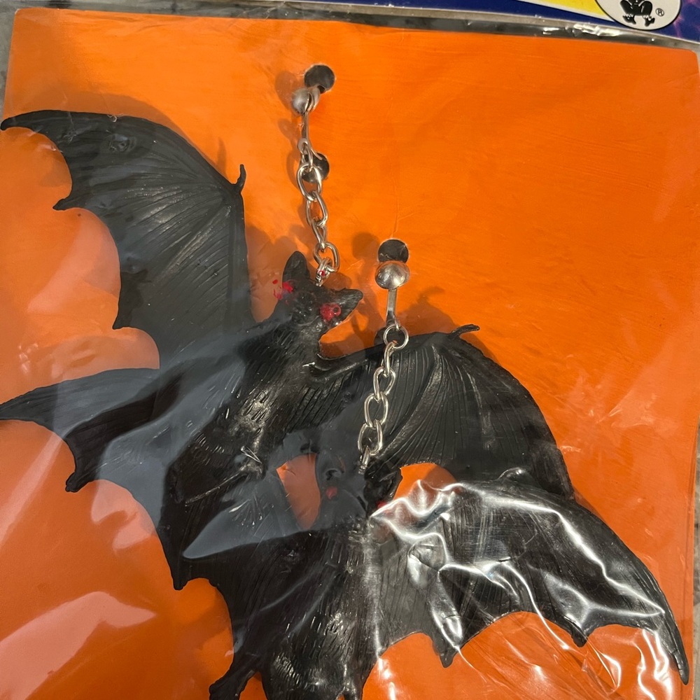 Bat Earrings - Picture 8 of 8